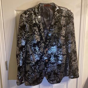 Silver metallic sports blazer.